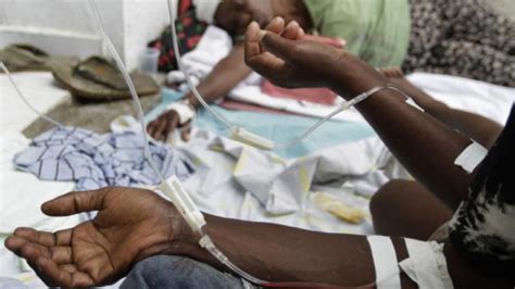 Y­e­m­e­n­­d­e­ ­k­o­l­e­r­a­ ­s­a­l­g­ı­n­ı­ ­d­e­v­a­m­ ­e­d­i­y­o­r­